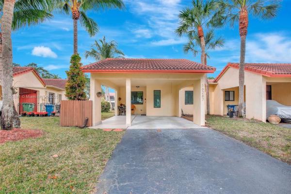 16287 Laurel Dr #3, Weston, Florida 33326, image 1