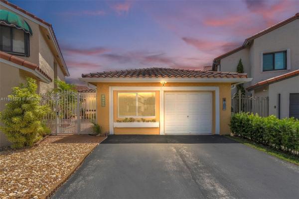 Tamiami Lakes, 13338 SW 8th Ln, Tamiami, Florida 33184, image 3