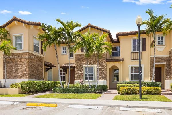 The Shores At Isles Of Bayshore, 915 SW 227 St #3, Cutler Bay, Florida 33190, image 1