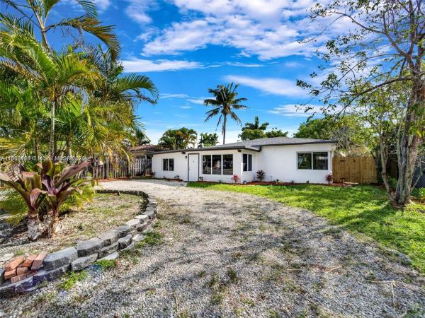 South Middle River, 1240 NW 7th Ave #1, Fort Lauderdale, Florida 33311, image 1