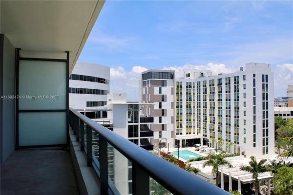 Aventura Parksquare Residences, 2960 NE 207 St #806, Aventura, Florida 33180, image 1