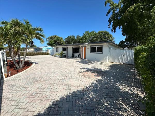 Myrtle Grove, 3520 NW 171st Ter, Miami Gardens, Florida 33056, image 3