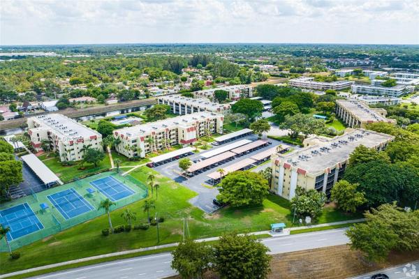 The Pines Of Boca Barwood, 23344 Carolwood Ln #106, Boca Raton, Florida 33428, image 1
