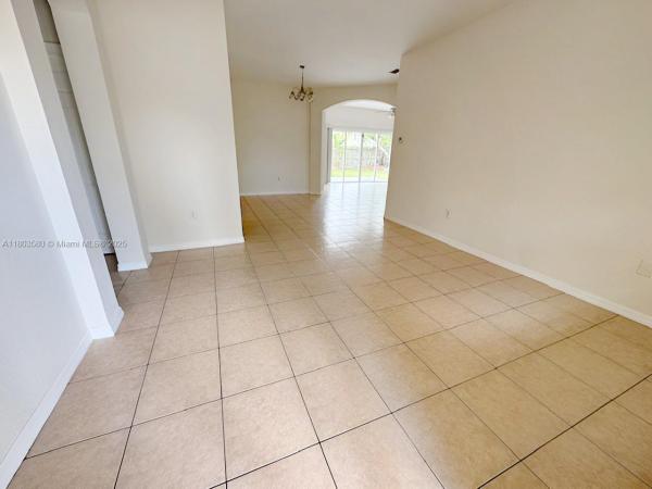 Coral Estates, Richmond West, Florida 33177, image 2