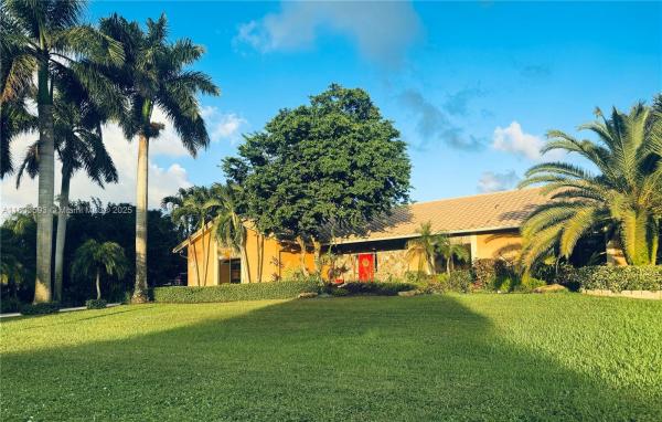 Grove Estates, 2180 SW 115th Ter, Davie, Florida 33325, image 1