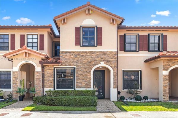 Bonterra, 9385 W 33rd Way #9385, Hialeah, Florida 33018, image 1
