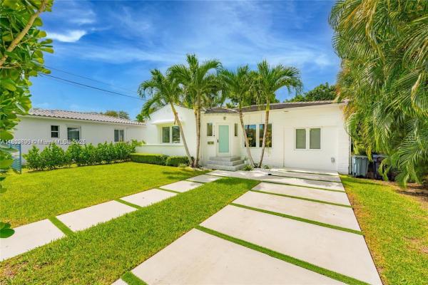 Lake View, 5120 Cherokee Ave, Miami Beach, Florida 33140, image 1