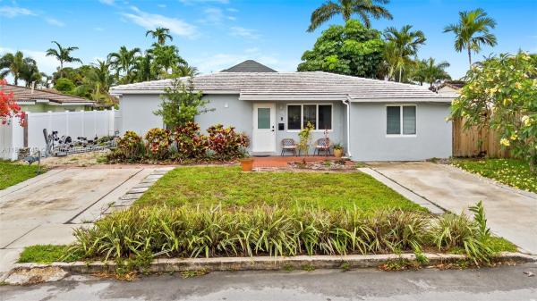 South New River Isles, 908 Citrus Isle, Fort Lauderdale, Florida 33315, image 1