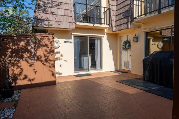 Springdale, 821 Springdale Cir, Palm Springs, Florida 33461, image 1