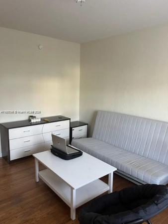 Santana, 741 15 St #8, Miami Beach, Florida 33139, image 1