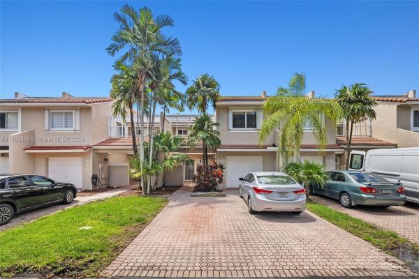 Doral Greens, 10226 NW 52nd Ln, Doral, Florida 33178, image 2