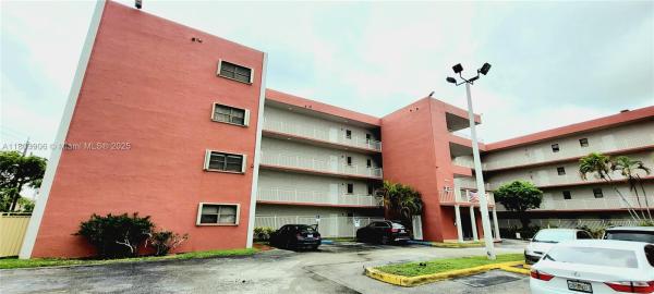 8401 NW 8th St #201, Unincorporated Dade County, Florida 33126, image 1