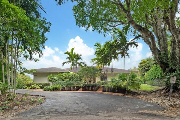 Cocoplum, 8290 La Rampa St, Coral Gables, Florida 33143, image 1