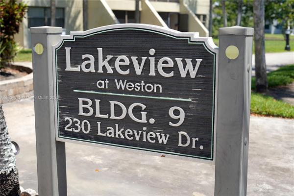 Racquet Club At Bonaventure, 230 Lakeview Dr #102, Weston, Florida 33326, image 1
