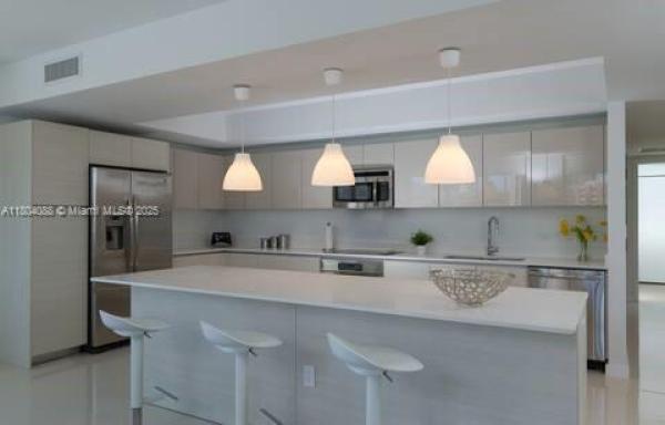 Beachwalk Elite Hotel & Resort, 2600 E Hallandale Beach Blvd #T901, Hallandale Beach, Florida 33009, image 1