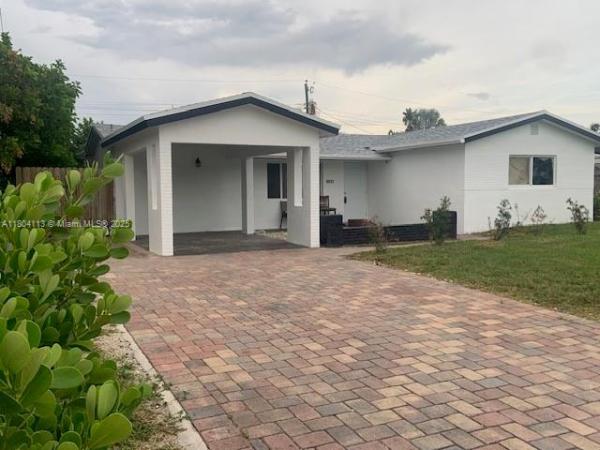 Palm Lane Villa, 6631 Meade St, Hollywood, Florida 33024, image 1