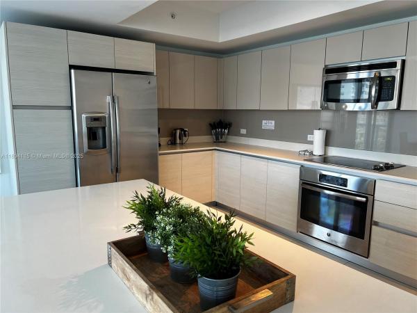 Beachwalk Elite Hotel & Resort, 2600 E Hallandale Beach Blvd #T401, Hallandale Beach, Florida 33009, image 1