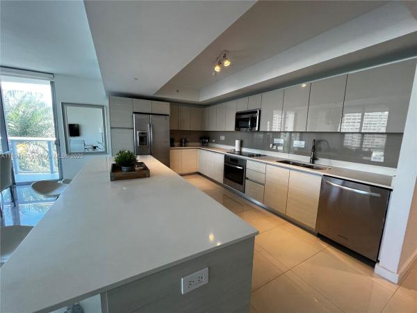 Beachwalk Elite Hotel & Resort, 2600 E Hallandale Beach Blvd #T401, Hallandale Beach, Florida 33009, image 1