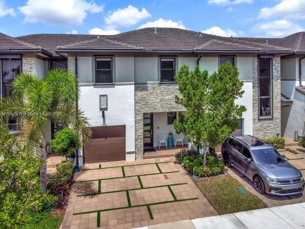 Satori, 15678 NW 91st Ct, Miami Lakes, Florida 33018, image 2