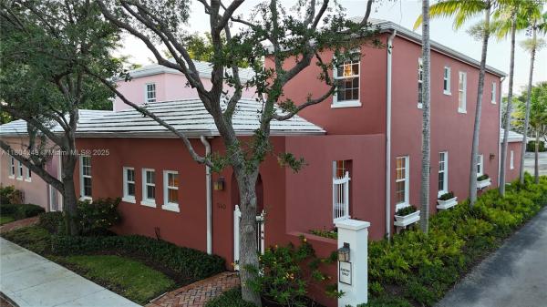 Bermuda Village At Coral Gables, 540 Loretto Ave #19, Coral Gables, Florida 33146, image 1