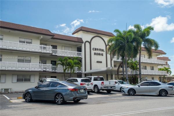 Crystal House, 4200 Crystal Lake Dr #204, Deerfield Beach, Florida 33064, image 1
