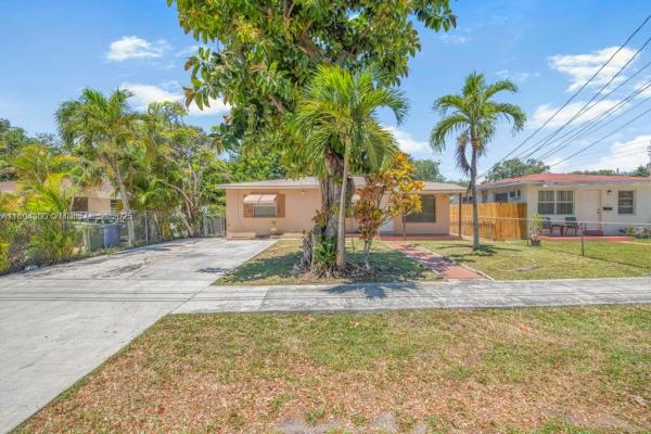 Ingalls Tracts, 104 SW 7th Ave, Hallandale Beach, Florida 33009, image 1