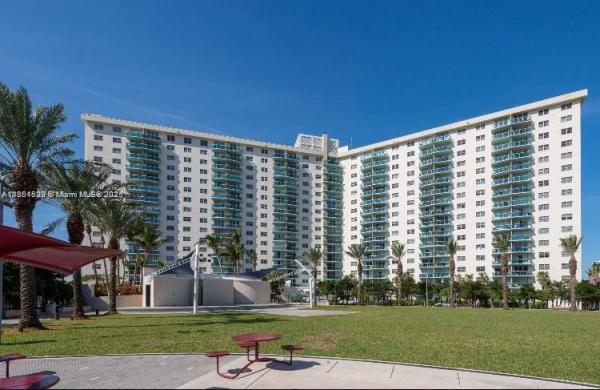 Ocean Reserve, 19370 Collins Ave #627, Sunny Isles Beach, Florida 33160, image 1