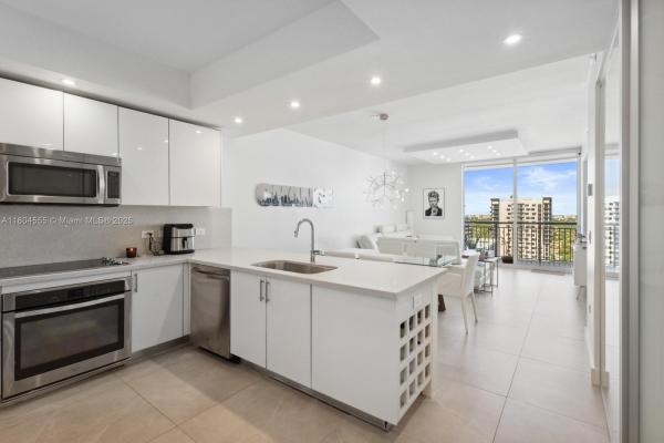 Nine At Mary Brickell Village, 999 SW 1st Ave #2809, Miami, Florida 33130, image 1