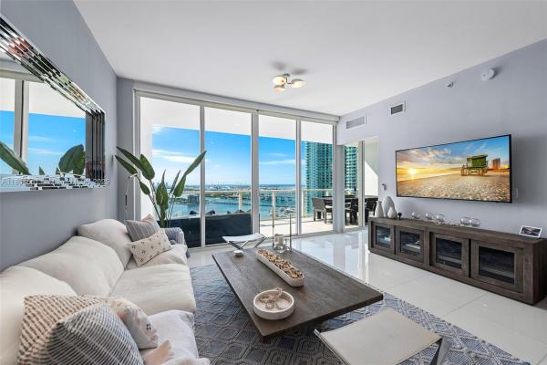 Paramount Bay, 2020 N Bayshore Dr #3105, Miami, Florida 33137, image 2