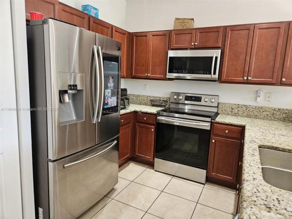 The Shores At Isles Of Bayshore, 9001 SW 227th St #4, Cutler Bay, Florida 33190, image 1