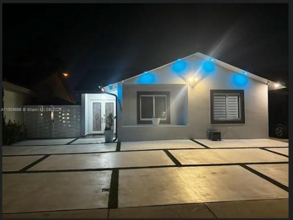 6950 NW 168th St, Hialeah, Florida 33015, image 1