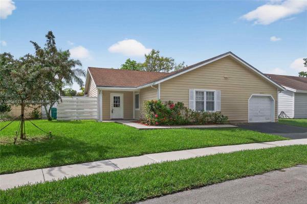 Summer Tree, 14953 SW 143rd Ct, Country Walk, Florida 33186, image 3