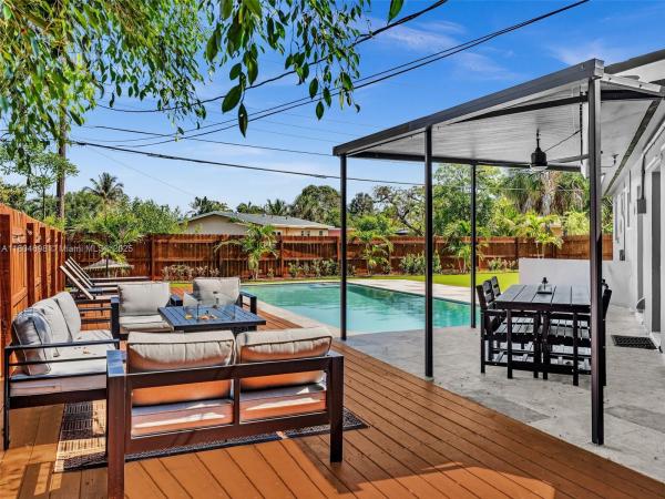 Fairfax Brolliar, 3649 SW 16th St, Fort Lauderdale, Florida 33312, image 1