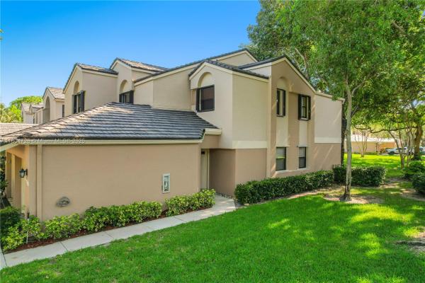 Chatham Towne At Jacaranda, 133 NW 98th Ter, Plantation, Florida 33324, image 1