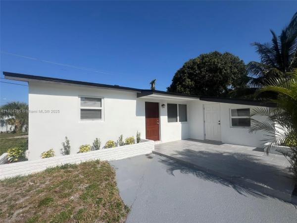 Realsite Estates, 18740 NW 42nd Pl, Miami Gardens, Florida 33055, image 2