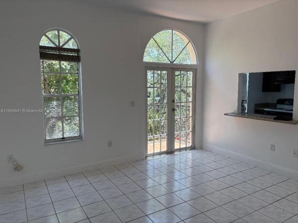 Dakota, 111 Edgewater Dr #3B, Coral Gables, Florida 33133, image 2