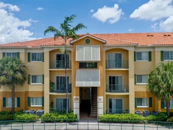 Palm Gardens At Doral, 7330 NW 114th Ave #304-5, Doral, Florida 33178, image 1