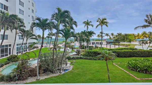 The Carriage Club, 5005 Collins Ave #212, Miami Beach, Florida 33140, image 1