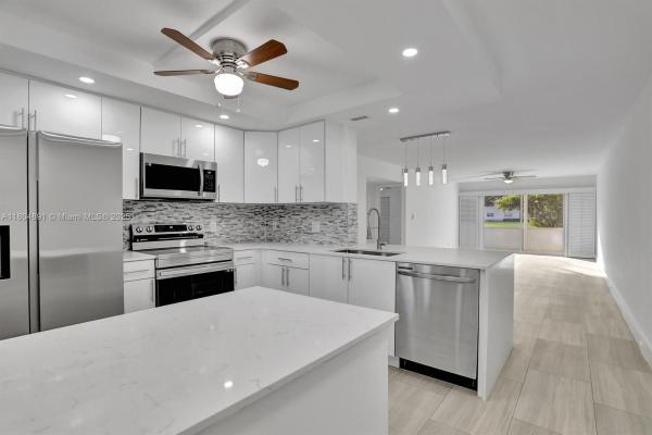Bimini Village, 3401 Bimini Ln #E1, Coconut Creek, Florida 33066, image 2