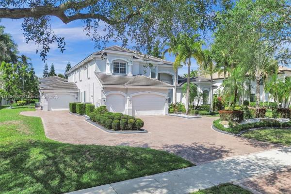 Long Lake Ranches, 10457 Laurel Rd, Davie, Florida 33328, image 1