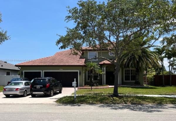 Stoneridge Lake Estates, 16372 N Segovia Cir N, Fort Lauderdale, Florida 33331, image 1