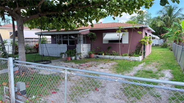 Hollywood Park, 2215 Coolidge St, Hollywood, Florida 33020, image 1