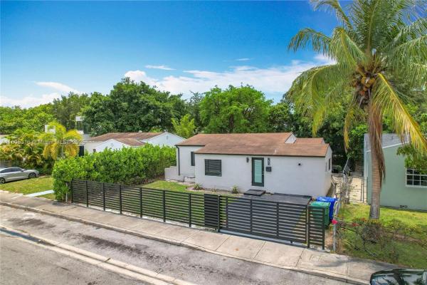Columbia Park, 280 NW 45th St, Miami, Florida 33127, image 3