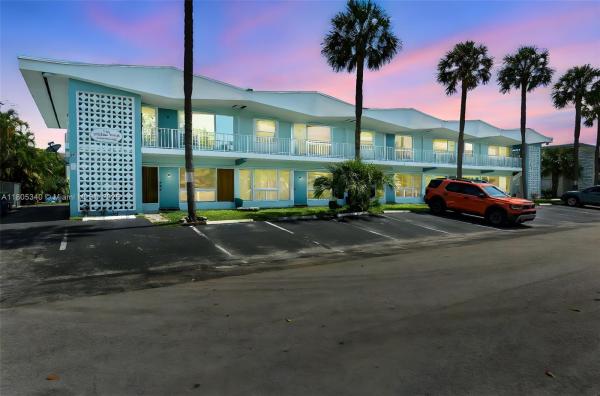 Wilton West, 733 NW 30th Ct #2, Wilton Manors, Florida 33311, image 1