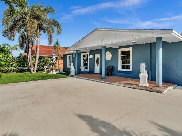 10775 SW 217th St, Miami, Florida 33170, image 1