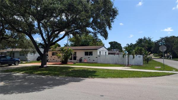 Driftwood Acres, 3601 N 72nd Ave, Hollywood, Florida 33024, image 3