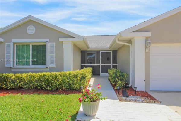 North Gate, 2597 SE 7th Ct, Homestead, Florida 33033, image 2
