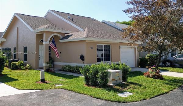 North Gate, 475 SE 20th Ln, Homestead, Florida 33033, image 3