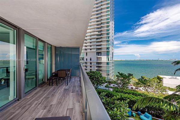 Paraiso Bay, 650 NE 32nd St #704, Miami, Florida 33137, image 1