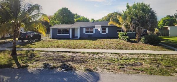 Melrose Park, 820 Alabama Ave #820 front, Fort Lauderdale, Florida 33312, image 1
